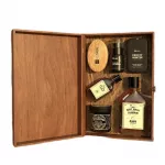 HISKIN_SET Gentleman Classic Whisky kūno prausiklis, plaukų ir barzdos &scaron;ampūnas 3in1 Apple 330ml + Whisky kūno prausiklis, plaukų ir barzdos &scaron;ampūnas 3in1 Fire 100ml + antibakterinis pur&scaron;kiklis 30ml + barzdos aliejus 30ml + barzdos ir plaukų pomada