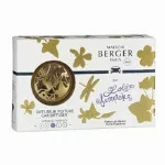 &bdquo;Maison Berger Paris Lolita Lempicka&ldquo; rinkinys (auksinis) &ndash; dovanų rinkinys: automobilinis aromatizatorius + pildymas