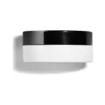 CHANEL - HYDRA BEAUTY NUTRITION Lūpų balzamas 15 ml Balta female
