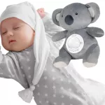 Pliu&scaron;inis baltasis lokys WOOPIE BABY su projektoriumi ir raminančiais garsais &ndash; 15 melodijų