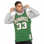 Mitchell&Ness NBA Swingman Jersey Milwaukee Bucks Kareem Abdul-Jabaar Zielona - Dydis M (SMJYAC18107-MBUDKGN7 )
