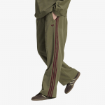 adidas Britcore Trackpant Olive Strata - Dydis M (KW2022 Kelnės)