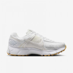 Nike Wmns Zoom Vomero 5 - Dydis 36 (FJ2028-104 Laisvalaikio batai)