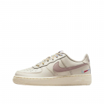 Nike Air Force 1 LV8 - Dydis 36 (HQ1907-100 Laisvalaikio batai)