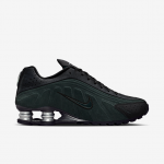 Nike Wmns Shox R4 - Dydis 40 (HQ7739-002 Laisvalaikio batai)