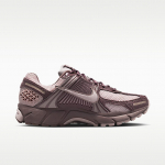 Nike Wmns Zoom Vomero 5 Tattoo/ Particle Rose-Particle Rose - Dydis 40 (II6236-500 Laisvalaikio batai)