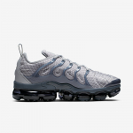 Nike Air VaporMax Plus - Dydis 41 (924453-019 Laisvalaikio batai)