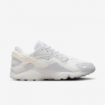 Nike Air Huarache Runner - Dydis 41 (DZ3306-100 Laisvalaikio batai)