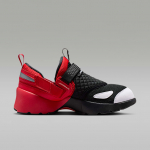 Jordan Trunner Lx Black/ Sail-University Red - Dydis 41 (HQ2164-003 Laisvalaikio batai)
