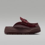 Air Jordan Wmns Mule Dark Team Red/ Metallic Silver - Dydis 43 (HJ4292-600 Laisvalaikio batai)