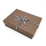 Dovanų dėžutė, įv. spalvų, 33,5 x 25 x 11 cm