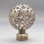 Karnizo užbaigimas MONACO, metalinis, &scaron;v. sendinto aukso sp., &Oslash; 19 mm, 2 vnt.