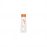 Wella SP AFTER SUN SHAMPOO &scaron;ampūnas apsaugantis nuo saulės