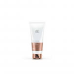 Intensyvus atstatomasis balzamas Wella Fusion Conditioner 200 ml
