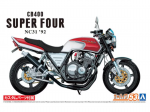 Aoshima Honda CB400 Super Four '92 1/12 surenkamas modelis su priedais