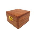 Eleganti&scaron;ka medinė dovanų dėžutė papuo&scaron;alams, 10&times;10&times;6 cm, graviravimui