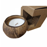 KVEPIANTI ŽVAKĖ "KOKOSAS" NATŪRALAUS KOKOSO RIE&Scaron;UTO KEVALE