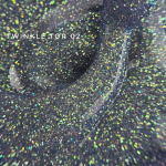 TOUCH NAILS vir&scaron;utinis apsauginis nagų lako sluoksnis ilgalaikiam manikiūrui TWINKLE TOP 02, 13 ml