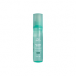 WELLA PROFESSIONALS apimties plaukams suteikianti pur&scaron;kiamoji dulksna INVIGO VOLUME BOOST UPLIFTING CARE SPRAY, 150 ml