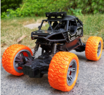 Radijo bangomis valdoma ma&scaron;inėlė - džipas MANIACAL