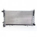 Variklio au&scaron;inimo radiatorius THERMOTEC D7Y072TT