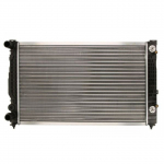 Variklio au&scaron;inimo radiatorius THERMOTEC D7A022TT