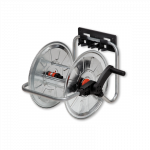 Ne&scaron;iojama ritė laistymo žarnai su tvirtinimu prie sienos