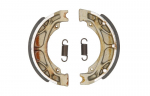 Stabdžių kaladėlės Galas/Priekis 110x25mm su spyruoklėmis: Taip Tinka: APRILIA; BENELLI; CAGIVA; DAELIM; HONDA; KTM; KYMCO; MALAGUTI; PEUGEOT; PGO; PIAGGIO/VESPA; SACHS; SANGYANG/SYM