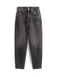 Tommy Jeans Džinsai 'Ultra High Rise Mom Tapered Leg Black' pilko džinso