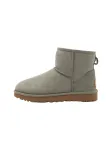 UGG Auliniai batai 'Classic Mini II' nefrito spalva