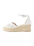 Next Sandalai 'Forever Comfort' balta