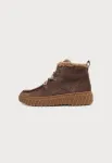 Paul Green Suvarstomieji kulk&scaron;nis dengiantys batai ruda