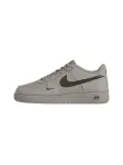 Nike Sportswear Sportbačiai 'Air Force 1' rausvai pilka / juoda