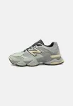 new balance Sportbačiai be auliuko '9060' &scaron;viesiai mėlyna / &scaron;viesiai geltona / &scaron;viesiai pilka / mėtų spalva