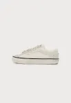 VANS Sportbačiai be auliuko 'Old Skool 36' vilnos balta