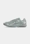 new balance Sportbačiai be auliuko '204' mėlyna / &scaron;viesiai mėlyna / sidabro pilka