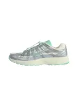 Nike Sportswear Sportbačiai 'P-6000' pastelinė mėlyna / sidabro pilka / &scaron;viesiai žalia