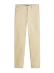 TOMMY HILFIGER &bdquo;Chino&ldquo; stiliaus kelnės 'DENTON ESSENTIAL' zom&scaron;os spalva