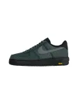 Nike Sportswear Sportbačiai be auliuko 'Air Force 1 '07 LX' žaliosios citrinos spalva / pilka / juoda