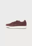 Reebok Sportbačiai be auliuko 'CLUB C REVENGE VINTAGE II' &scaron;okolado spalva