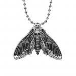 Kaklo papuo&scaron;alas drugelis Acherontia atropos sidabro spalvos; 3x4cm