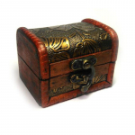 Papuo&scaron;alų dėžutė Vintage 44; 9x7cm