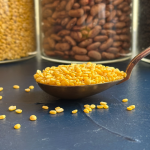 Ekologi&scaron;kos &scaron;lifuotos spindulinės pupuolės (mung) skaldytos RAW