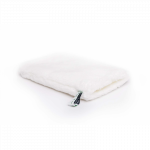 Balta &scaron;luostė pavir&scaron;iams atspariems vandeniui