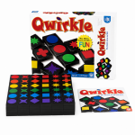 Qwirkle spalvų ir formų loginis stalo žaidimas &ndash; anglų kalba