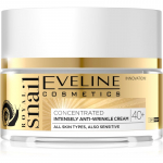 Eveline Cosmetics Royal Snail dieninis ir naktinis kremas nuo rauk&scaron;lių 40+ 50 ml