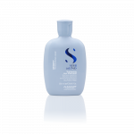 Alfaparf Semi Di Lino Sun Thickening Low &scaron;ampūnas ploniems, laiko paveiktiems plaukams 250 ml.