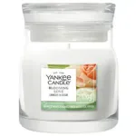 Yankee Candle Blooming Love Signature Candle ( rozkvtajc lska ) - Scented Candle 110.0g