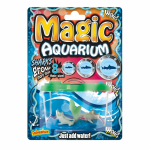 Magi&scaron;kas akvariumas su rykliais