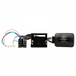 Adapter do sterowania z kierownicy VW Golf, Passat, Touran. Z oryginalnym wzmacniaczem (Dynaudio). CTSVW004.2